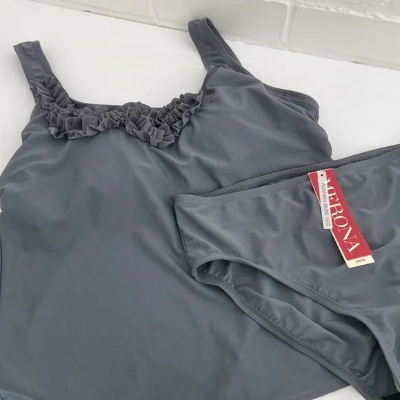 New With Tags Womens Grey Two-Piece Tankini Top Bathing Suit Size M - Picture 3 of 11